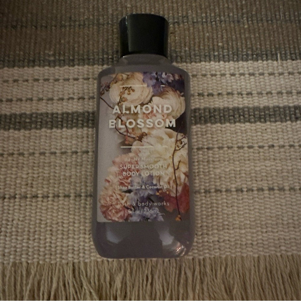 Bath & Body Works Almond Blossom Body Lotion - HTF